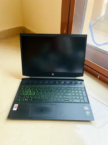 HP Pavilion AMD Ryzen 7