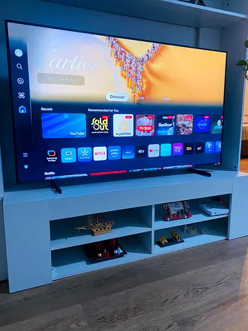 Samsung 50” QLED 4K Smart TV (Q60C) – Excellent Condition