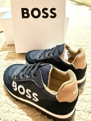 BOSS kid’s casual sneakers - black, size 24