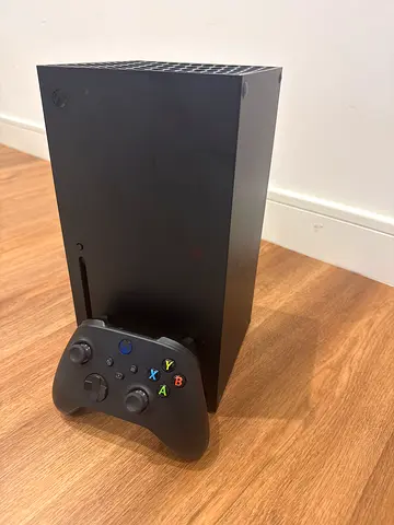 Xbox Series X 1 tb with controller