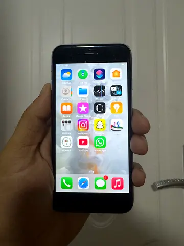 Apple I phone 6S Excellent Condition Classic iPhone