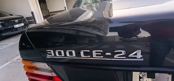 صورة 8 لـ 1991 Mercedes-BENZ E-CLASS