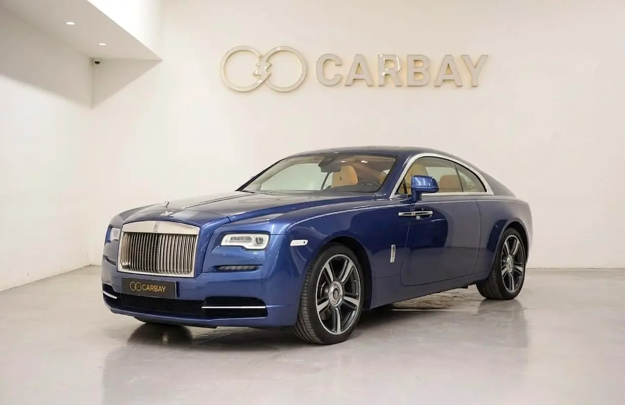 Rolls-Royce Wraith 2015 — photo 1 of 17