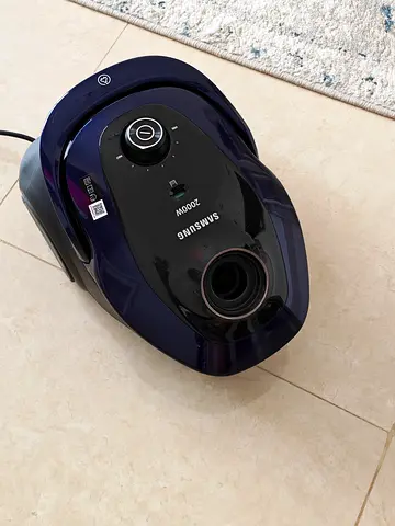 Samsung 2000W Canister Vacuum Cleaner - Excellent Condition