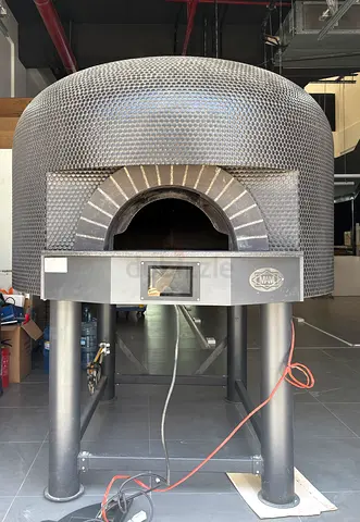 Description  MAM Forni Gas Pizza Oven – Made in Italy  For sale: MAM Forni Model MF3G/C-140 commerci