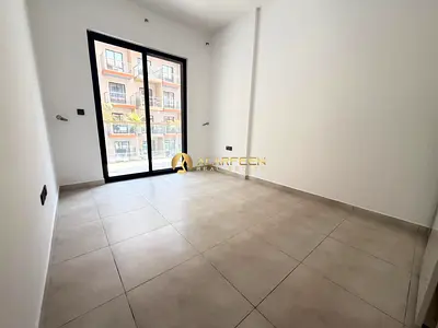 تصميم الزاوية بغرفتي نوم | إطلالة على المسبح ووسط المدينة | Binghatti Rose JVC