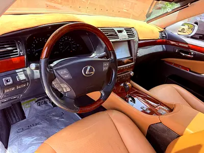 2012 Lexus LS-SERIES 缩略图 12