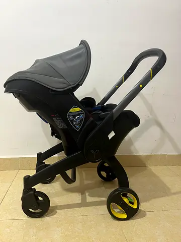 4 in 1 baby stroller/car seat for sale