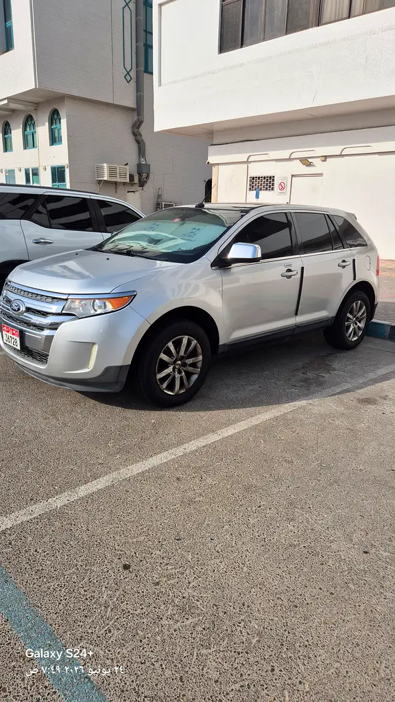 Ford Edge 2012 — photo 1 of 18