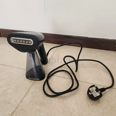 Handheld Garment Steamer - Black  Decker, Light Use