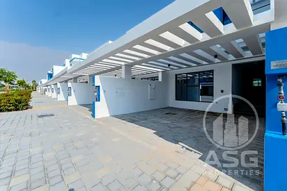 4-Bedroom Townhouse | Brand New | Resort-Style