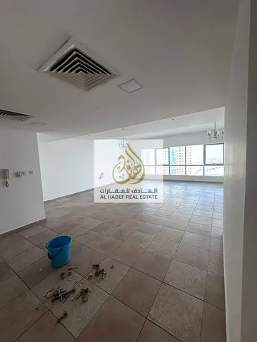 شقة 3 غرف وصالة للإيجار السنوي في المجاز 2 الشارقة | تكييف مجاني | جيم ومسبح | شهر مجاني | باركن مجاني وقريبه من جميع الخدمات