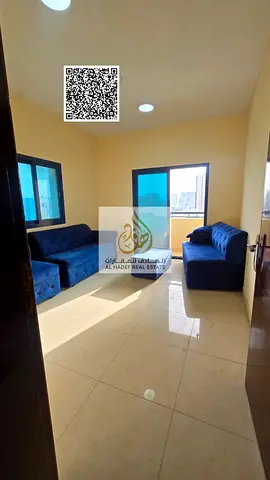 One-bedroom apartment with a separate living room, balcony, and central gas kitchen.