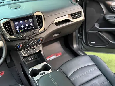2024 GMC TERRAIN 照片 11
