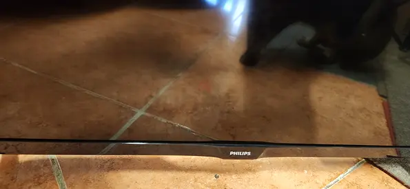 Phillips normal tv 32inch