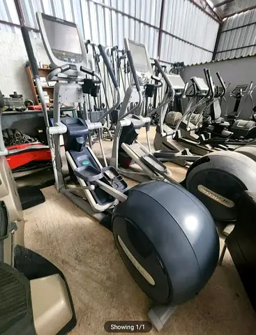 Precor Elliptical Crosstrainer with P80 Touchscren
