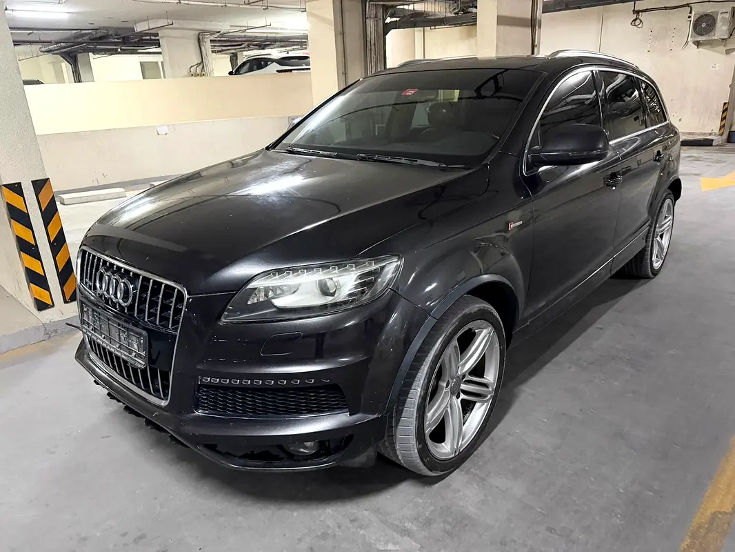 Audi Q7 2014 — photo 1 of 8