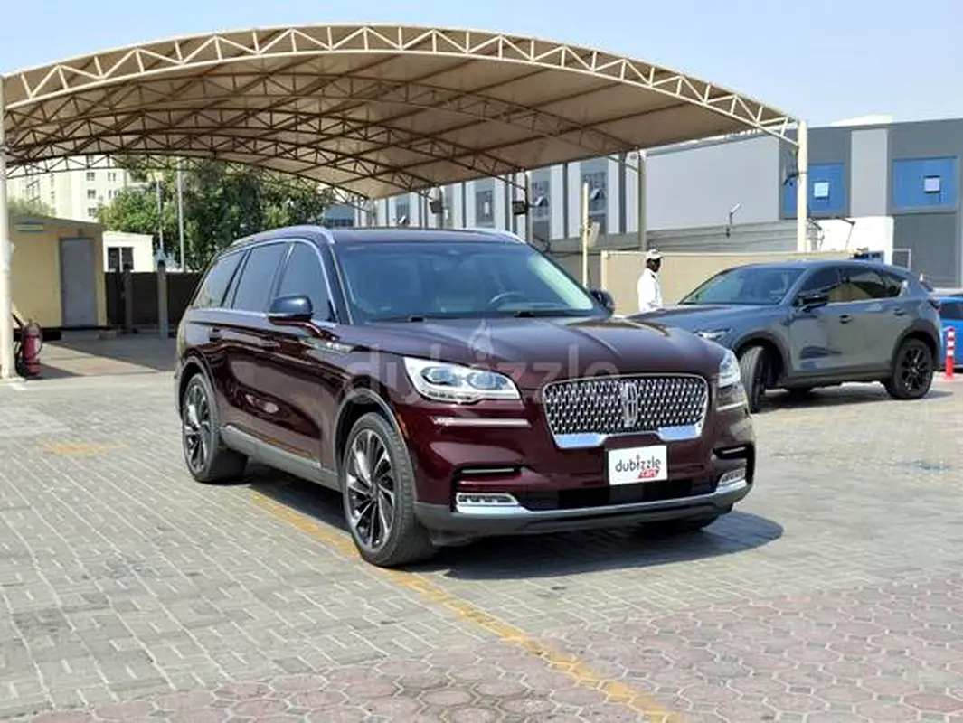 Lincoln Aviator 2022 — photo 1 of 13