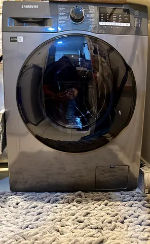 Samsung Front Load Washer Dryer Combo
with Hygiene Steam and Digital
Inverter Technology, 8KG, Inox