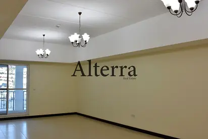 Spacious & Upgraded 5BR Townhouse | Large Majlis | Private Backyard