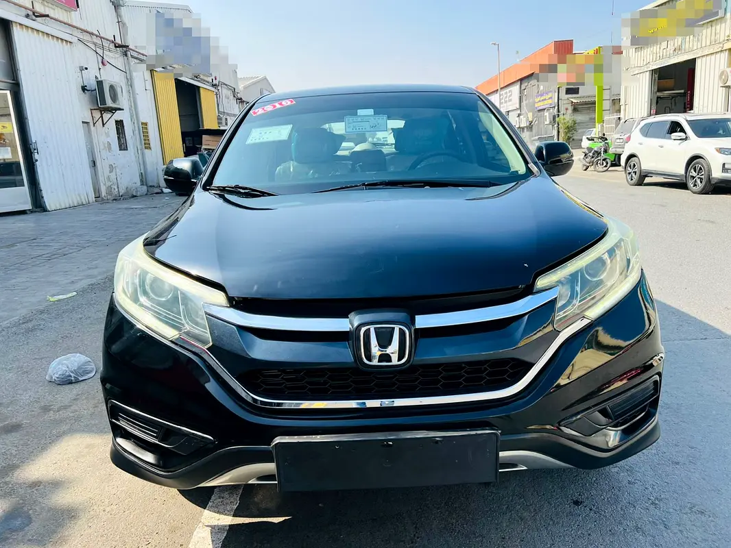Honda CR-V 2016 — photo 1 of 14