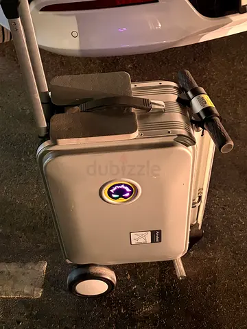 Airwheel SE3S Smart Ride-On Luggage – Excellent Condition