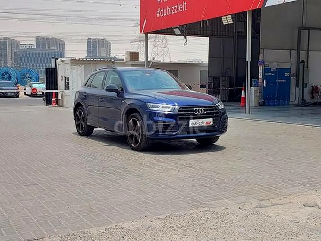 Audi Q5 2019 — photo 1 of 20