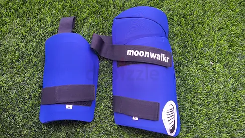 Thigh Pad moonwalker cricket