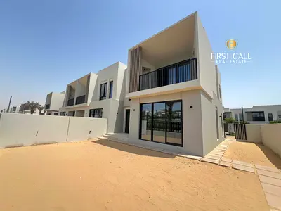 4BR + Maid | Single-Row Corner Townhouse | Close to Park