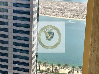 ثلاث غرف وصالة بمنطقة الخان للإيجار السنوي باركينج مجانا  بلكون بإطلالة بحرية جميع الغرف ماسترستور خزائن بالحائط