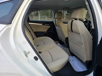2018 Honda CIVIC thumbnail 12