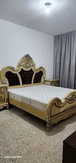 Navy Gate room