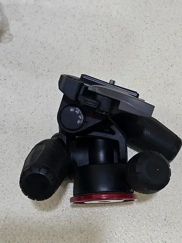 Manfrotto MH804-3W tripod head