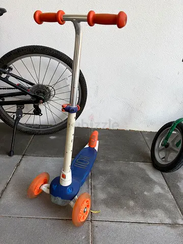 Kids 3-Wheel Kick Scooter - Blue  Orange, good used condition