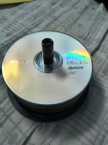 Stack of Sony DVD-R Blank Recordable Discs - 120 min, 4.7GB (Spindle)