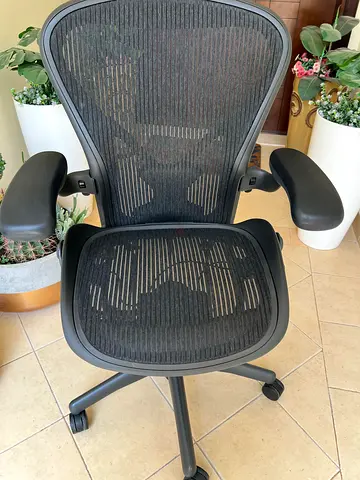 For sale used Herman Miller Aeron chair size B fully loaded