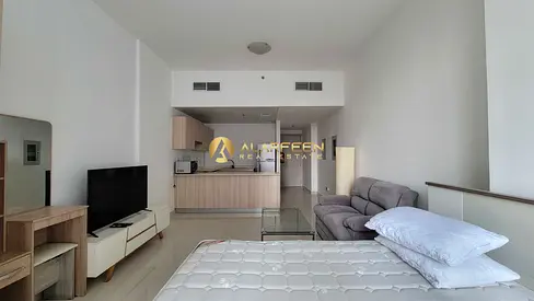 Spacious Studio | Close to Park Prime Location