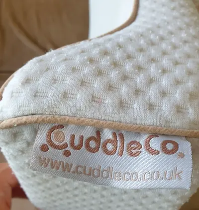 CuddleCo Nursing / Feeding Pillow. Like new
