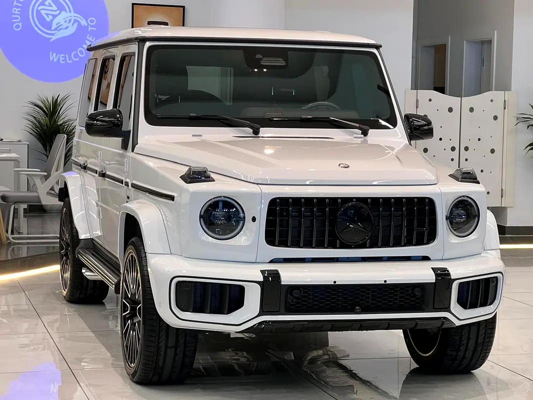 Mercedes-Benz G-Class 2025 — photo 1 of 10