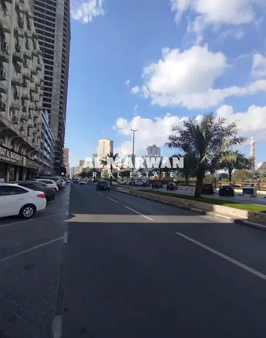 Premium Road Facing Retail-Fitted-0% Commission.