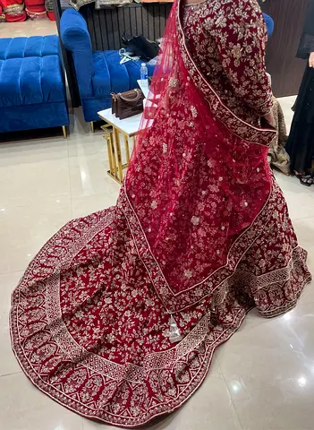 Wedding dress