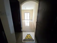 Excellent location | Excellent price | Vibrant area | Close to all amenities | Regular maintenance i