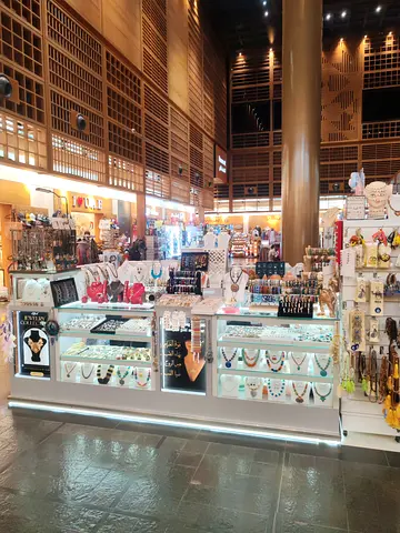 Luxury Silver  Gemstone Retail Kiosk for Sale