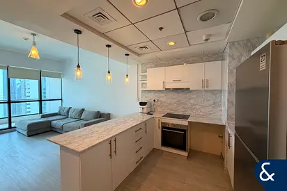 One Bedroom | Vacant | Upgraded | Sea View