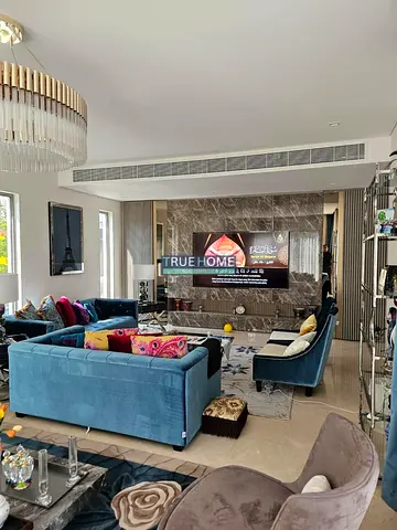 Luxury 5BR Corner Villa | High-End Finishes | Rented