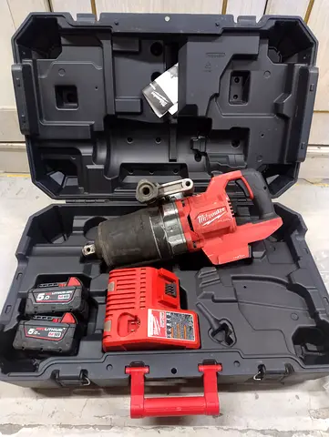 MILWAUKEE HIGH TORQUE IMPACT WRENCH 18V B.L 1 INCH