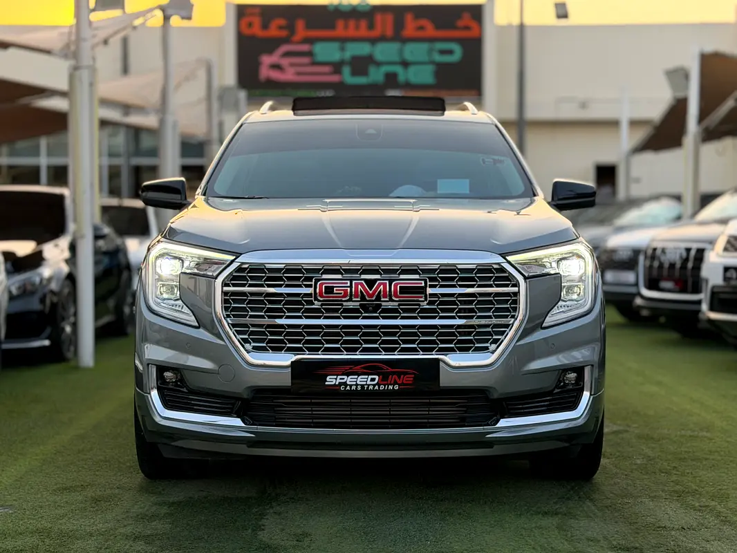GMC Terrain 2024 — photo 1 of 19