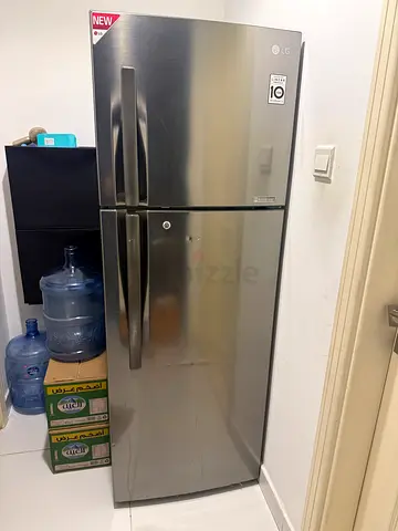 LG fridge ready to sell