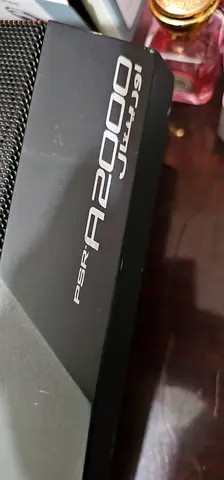 Yamaha PSR-2000 Keyboard – Repair Project / Spare Parts – AED 500

Ya