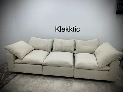 Like new condition klekktic sofa
